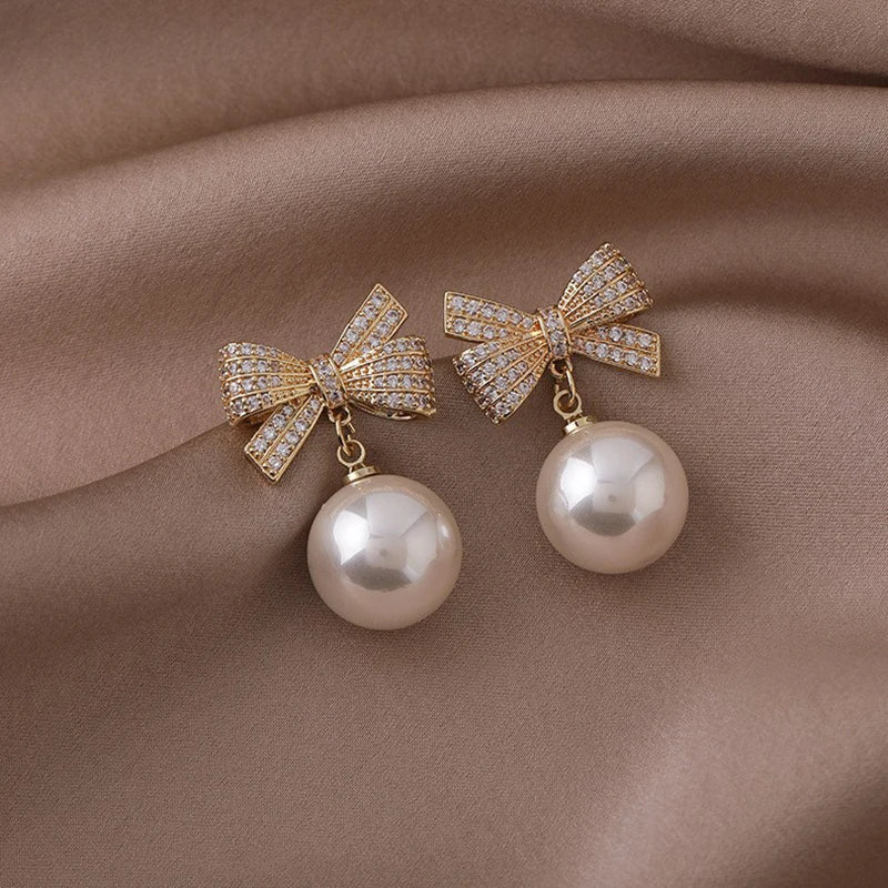 New Fashion Korean Crystal Bow Drop Earrings White Red Round Imitation Pearl Dangle Earrings for Women Elegant Party Jewelry